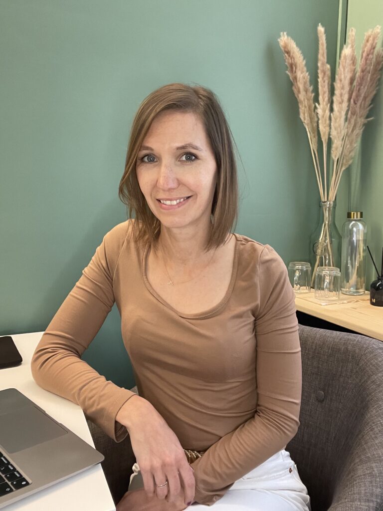 Sarah Poulain, kinésiologue certifiée à Bayonne